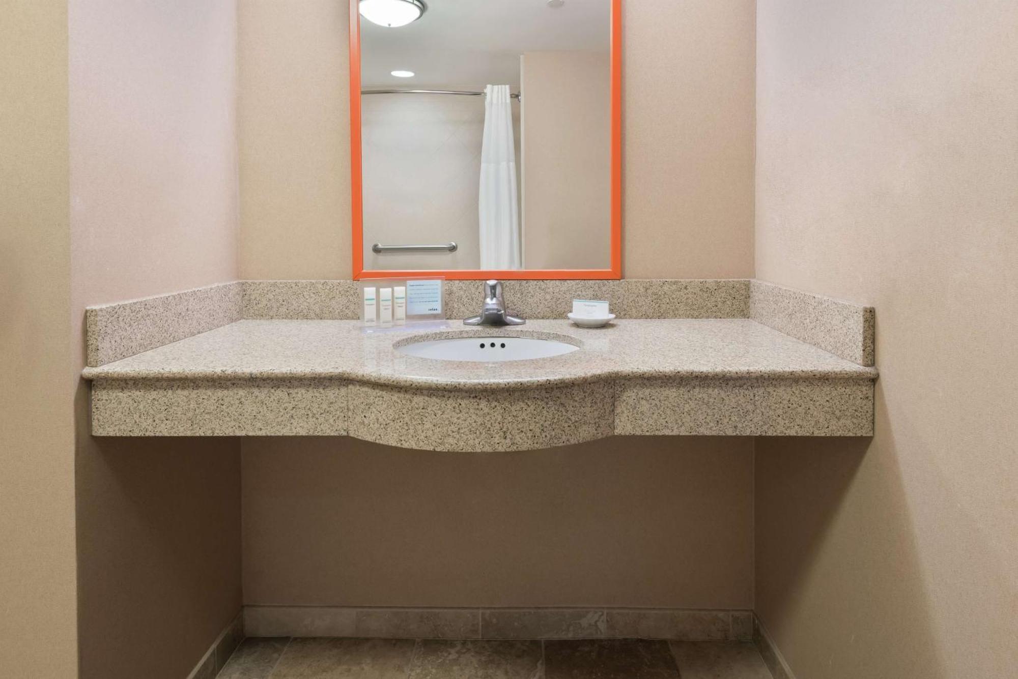 Hampton Inn Springfield South אנפילד מראה חיצוני תמונה