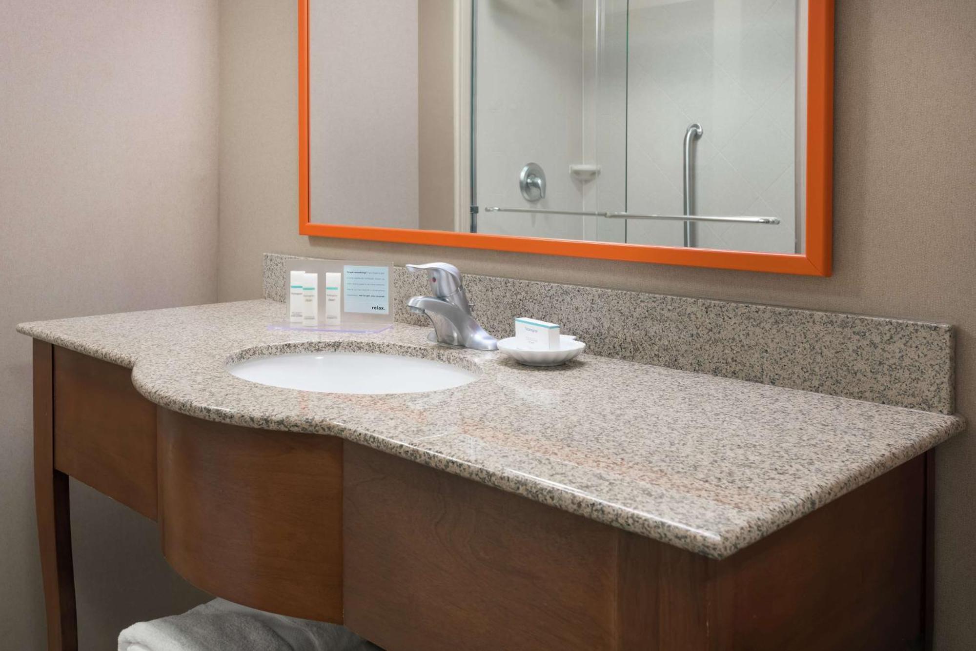 Hampton Inn Springfield South אנפילד מראה חיצוני תמונה