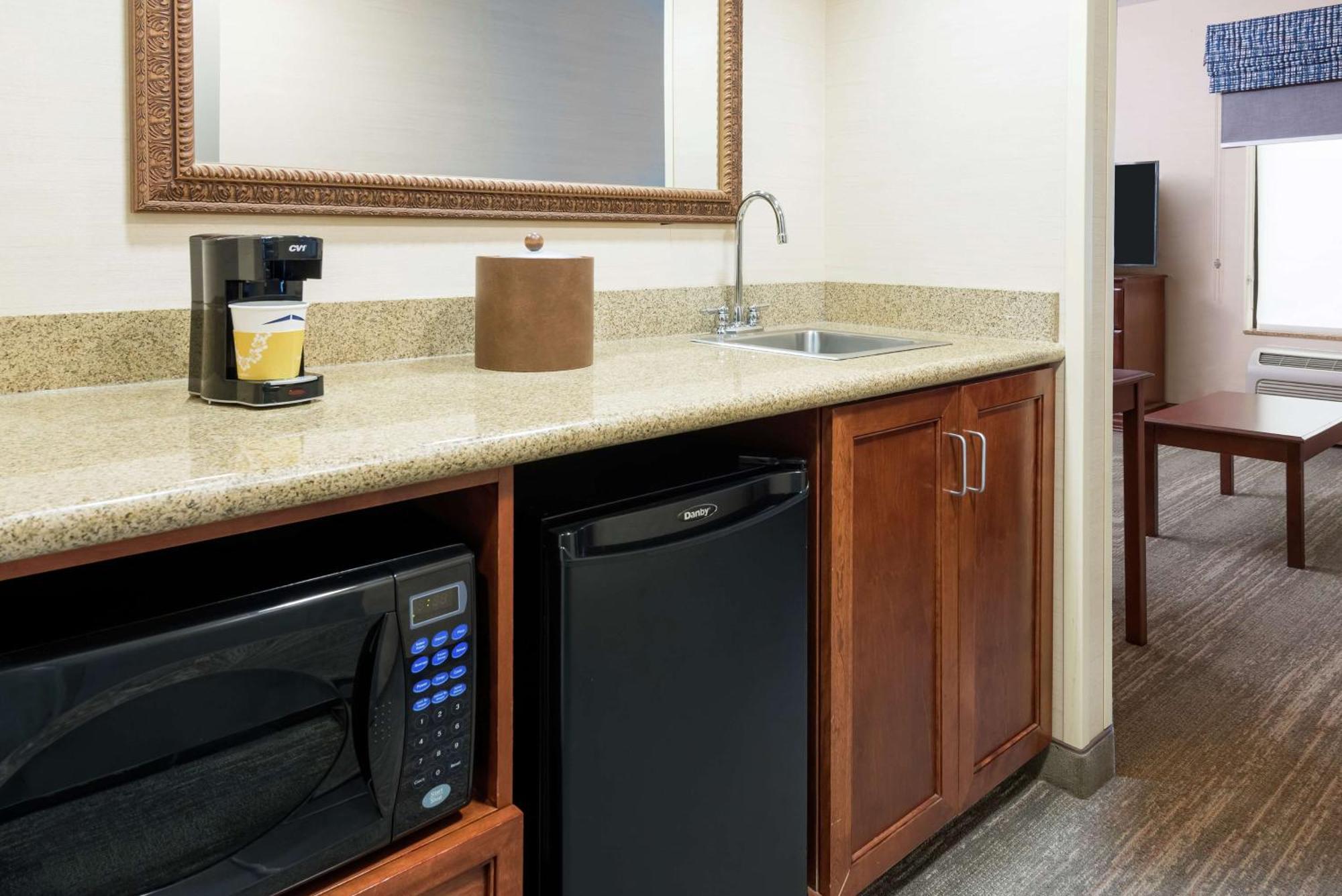 Hampton Inn Springfield South אנפילד מראה חיצוני תמונה