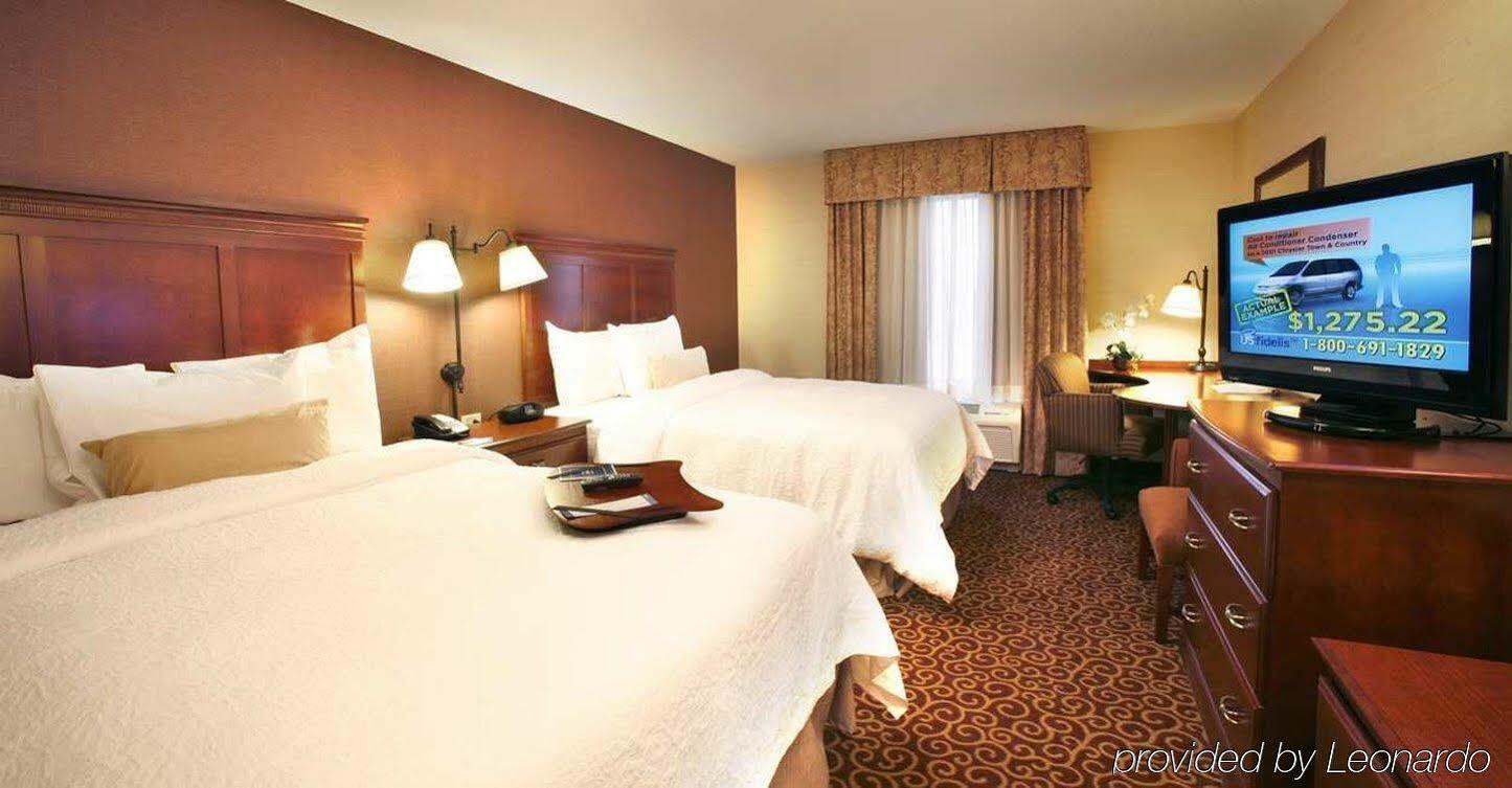 Hampton Inn Springfield South אנפילד מראה חיצוני תמונה